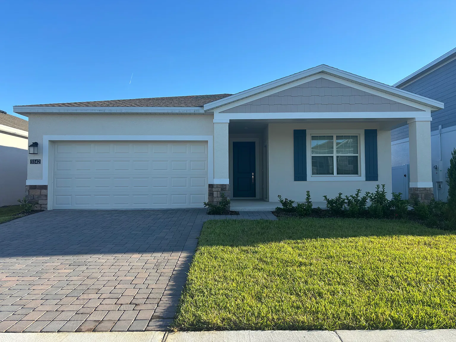 3 bed, 2109 sqft, $2,500 — Photo 1