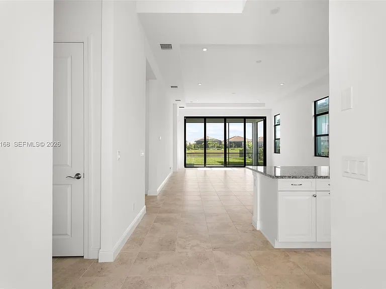 11267 SW Pietra Way — Photo 3