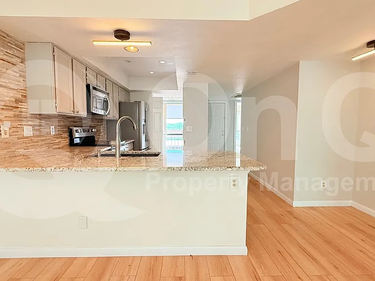 8651 E Royal Palm Rd #224 — Photo 2