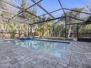 1911 Sea Oats Dr, Atlantic Beach, FL 32233