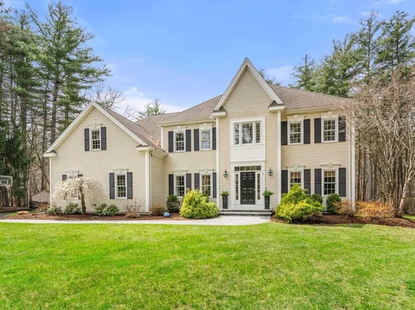 11 Daniel Shays Rd, Hopkinton, MA 01748
