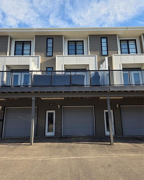 1st image of UNIT 204-3229 Elgaard DRIVE