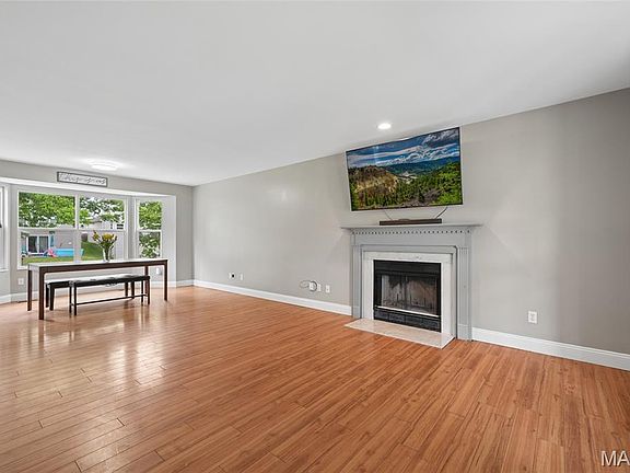 4th image of 28 Fawn Oaks Dr