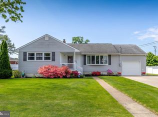 438 Lock Ave, Gibbstown, NJ 08027