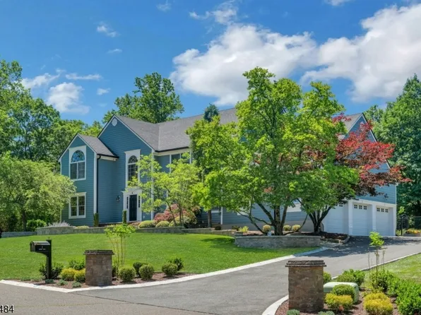 1 Curtis Trl, Bridgewater Twp., NJ 08836
