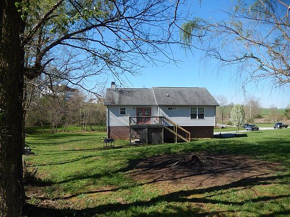 3rd image of 148 Indian Springs Trl