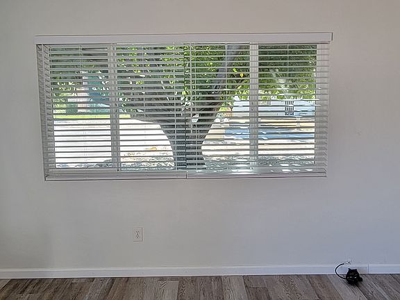 5th image of 536 Avenue K APT A