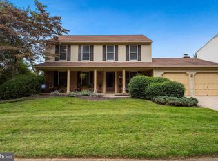 2131 Silentree Dr, Vienna, VA 22182