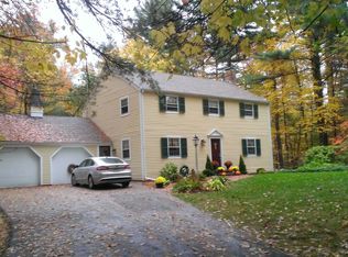 240 Willis Rd, Sudbury, MA 01776