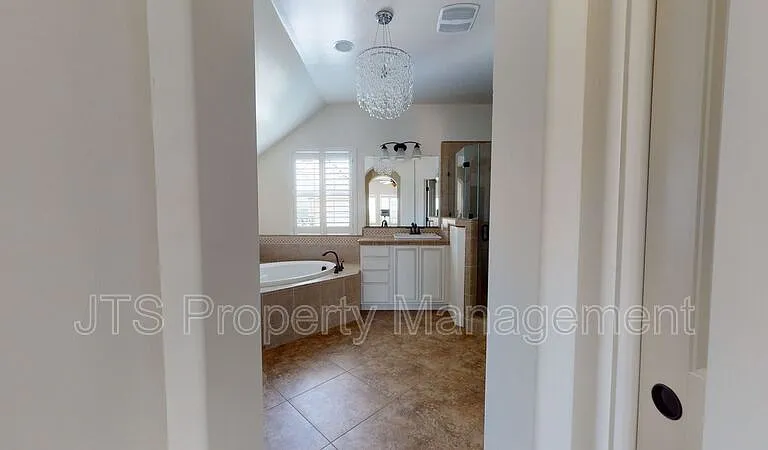 1349 Piper Pl — Photo 24