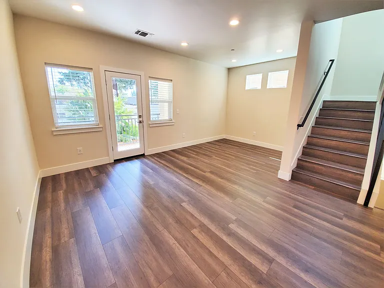 53 Rio Viale Ct — Photo 24