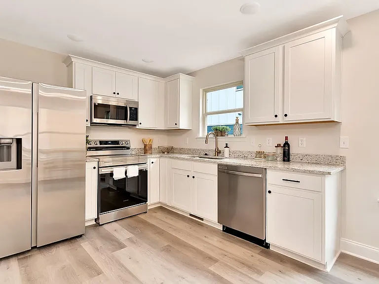 331 Kellys Ferry Pl — Photo 3