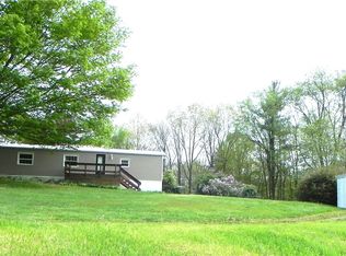 20530 Wolf Run Rd, Saegertown, PA 16433