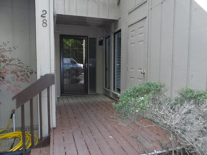 4100 Five Oaks Dr — Photo 12