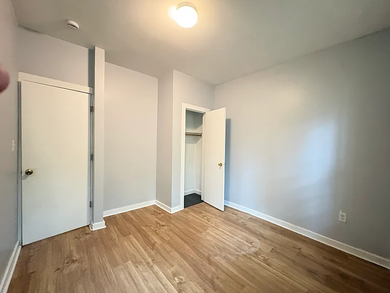 31 Bartholdi Ave #1 — Photo 2