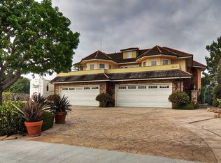 2211 Mesa Dr, Newport Beach, CA 92660