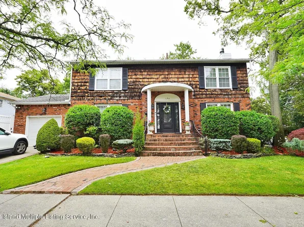 195 Woodvale Ave, Staten Island, NY 10309