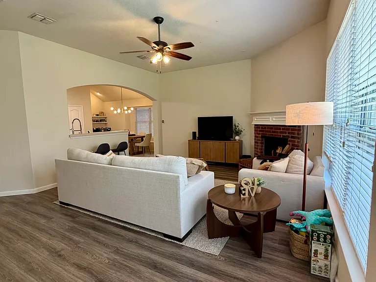 3017 Sweetleaf Dr — Photo 6