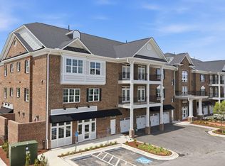1600 Gathering Park Cir #202, Cary, NC 27519