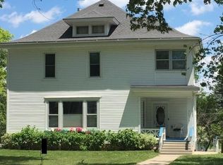 713 Antique City Dr, Walnut, IA 51577