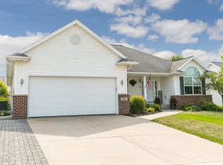 3345 Edgebrooke Dr, Marion, IA 52302