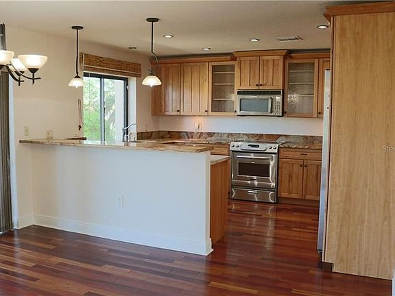 2nd image of 5613 Escondida Blvd S
