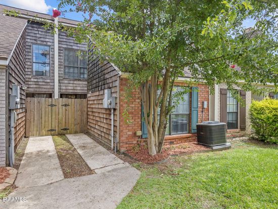 208 Long Plantation Blvd APT G, Lafayette, LA 70508