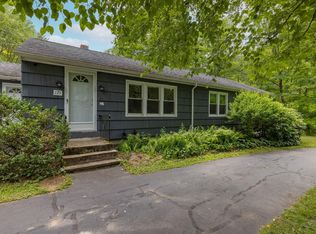 175 Piscassic Rd, Newfields, NH 03856