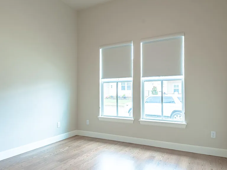 1809 Plaza District Dr — Photo 5