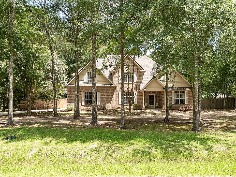 1st image of 2203 Appian Way