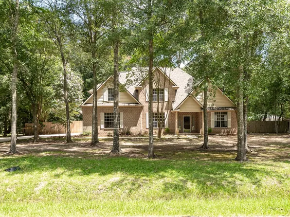 2203 Appian Way, New Caney, TX 77357