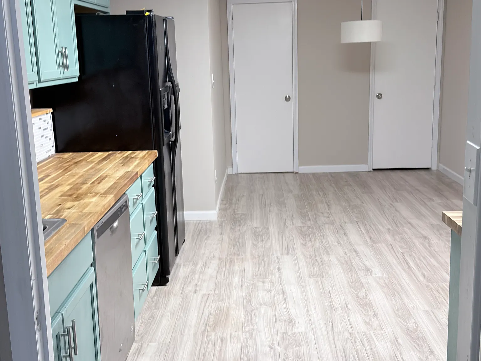 4859 W Lake Way — Photo 3