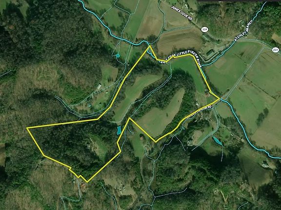 3rd image of 1309 Licklog Hollow Rd