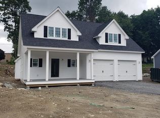 2 Briggs Cir, Ayer, MA 01432