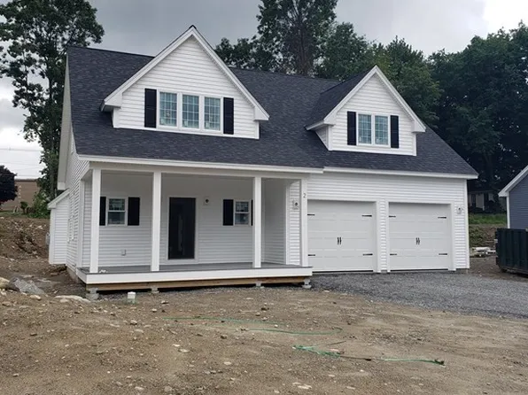 2 Briggs Cir, Ayer, MA 01432
