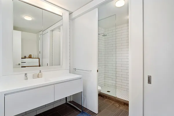 Sold by Douglas Elliman | media 25