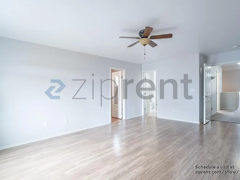 34030 SE Carmichael St — Photo 15