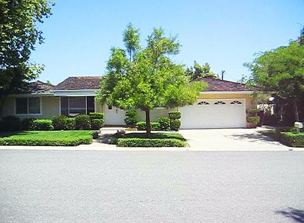 1st image of 20223 Saratoga Vista Ct