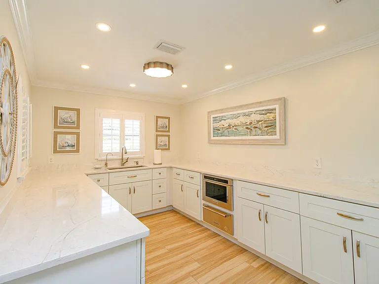 7024 Pelican Bay Blvd #F-504 — Photo 53