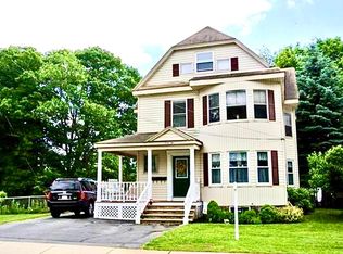 35 Crescent Ave #1, Melrose, MA 02176