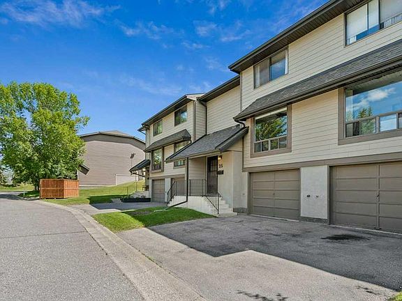 2nd image of 5019 46th Ave SW #25
