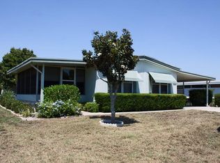 1206 Apache Cir, Tavares, FL 32778