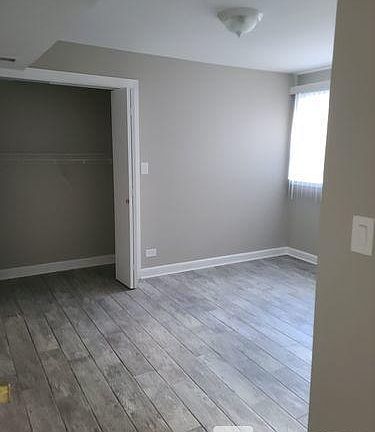 4th image of 905 23rd Ave #B