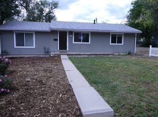 706 Manitoba Dr, Colorado Springs, CO 80910