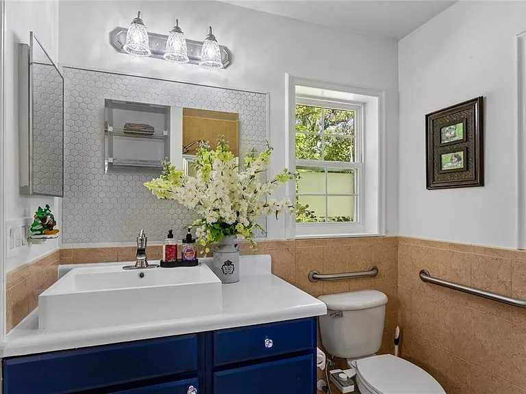20424 Marguerite Rd — Photo 30