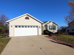 748 Greig Trl, Stoughton, WI 53589
