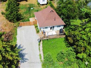 2224 Lakeshore Rd E, Oro Medonte, ON L0L1T0