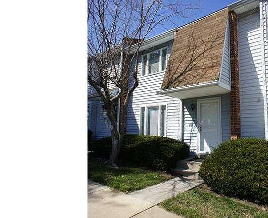 2nd image of 3405 Hillock Ln