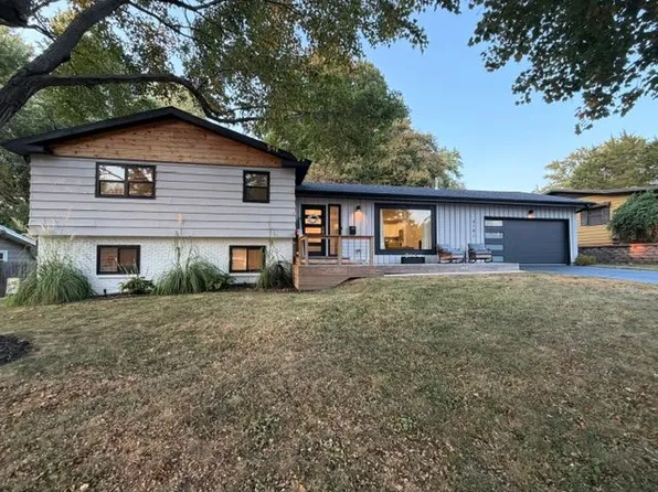 3141 E Wilshire Dr, Springfield, MO 65804