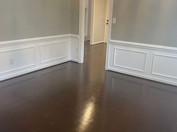 5th image of 5309 Tower Rd
